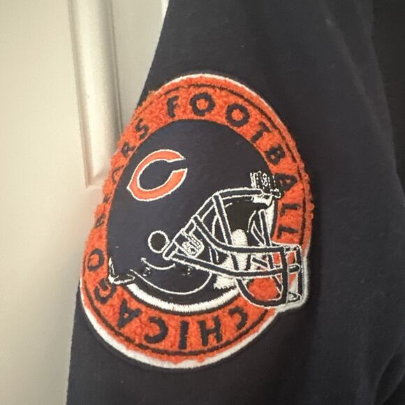 NFL Ultra Game Chicago Bears Varsity Coaches Snap Up Felt Jacket Coat Youth 8 - Picture 5 of 13